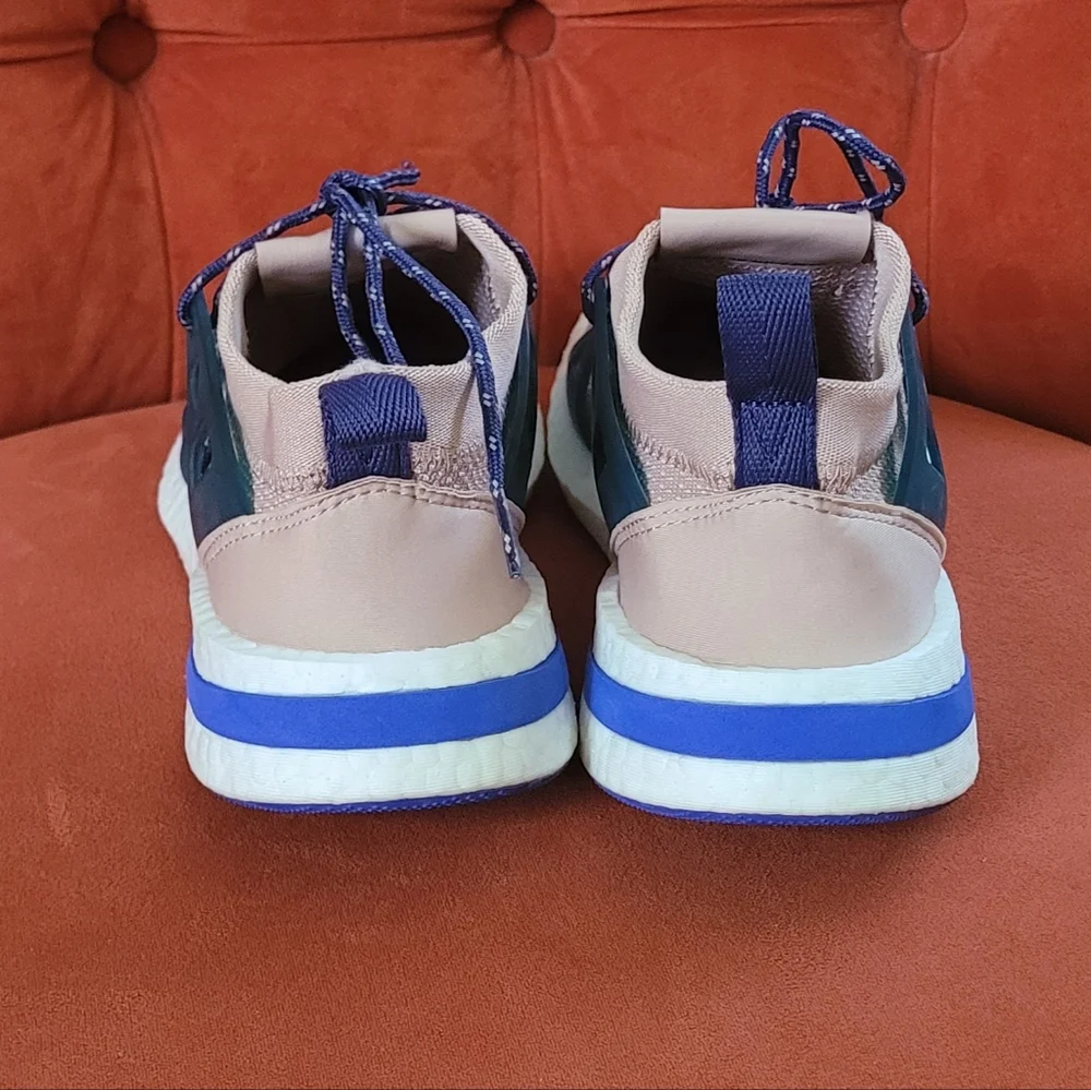 Adidas Arkyn WMNS (Raw Steel/Ash Pearl) Size 9.5 - Picture 6 of 10